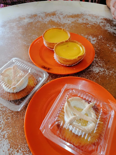 Comentarii opinii despre Kedai Roti Gold Crown 金冠面包中西饼店