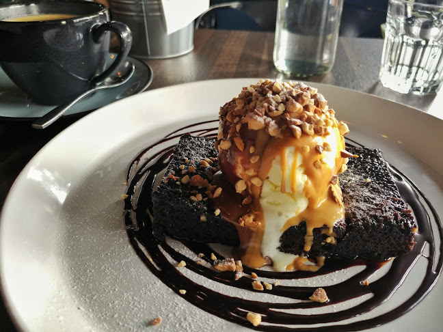 Comentarii opinii despre Faculty of Caffeine