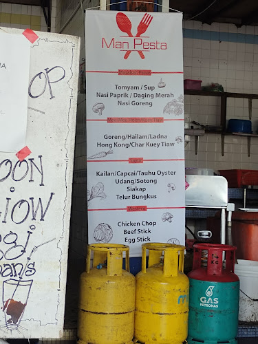 Opinii despre Man Pesta Seafood în Batu Pahat - Gastronomi dan perhotelan