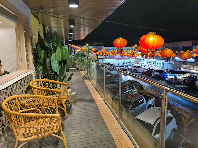 The Moment Cafe 瞬 · 咖啡館