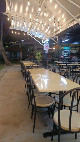 Lambak 98, Morten Walk Jalan Tun ali kawasan Bandar75300 Melaka - Gastronomi dan perhotelan