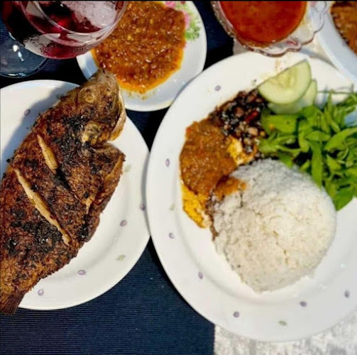 SARANG Selera Maha Ikan Bakar - Kajang