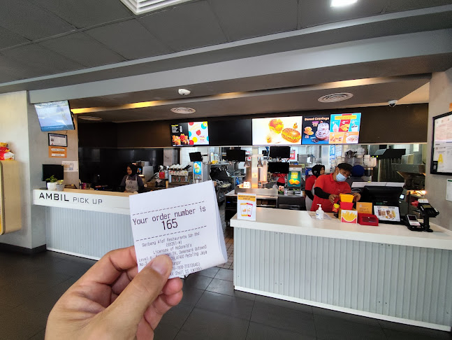 McDonald's - Gastronomi dan perhotelan