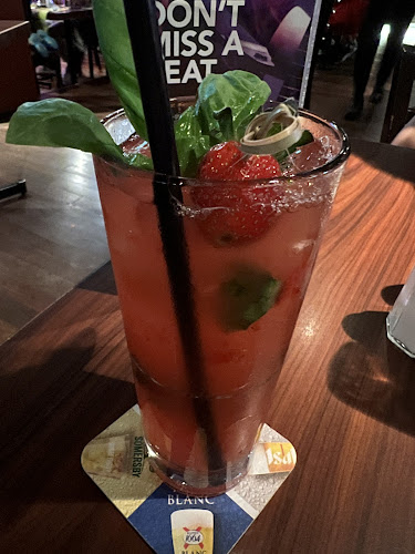 Opinii despre Hard Rock Cafe în Kuala Lumpur - Gastronomi dan perhotelan