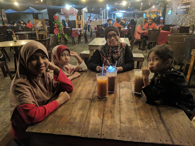 87, Jalan Mohd. Akil, Kampung Pegawai, 83000 Batu Pahat, Johor Darul Ta'zim