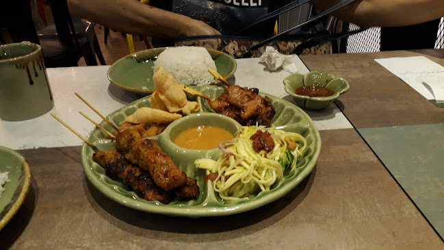 Comentarii opinii despre Mr. Tuk Tuk @ Starling Mall (Last call 9:30pm)