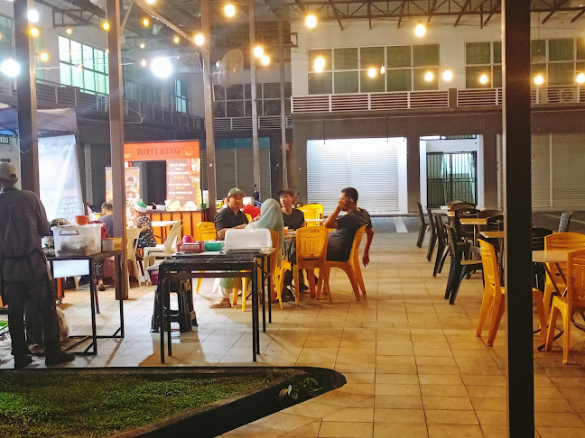 Comentarii opinii despre Pot Bonda Mak Ajie