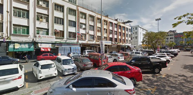 Pasar Malam Kampung Air