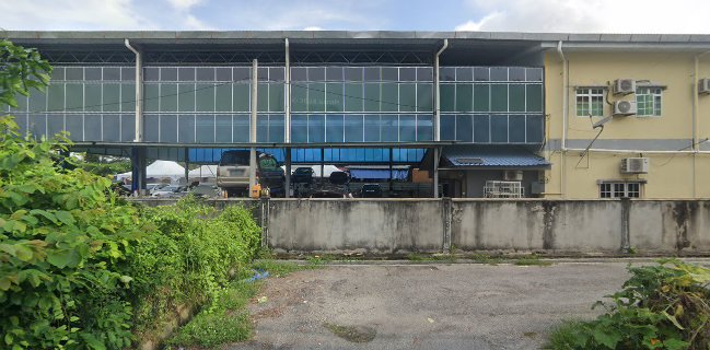 Ann Steamboat & Grill House