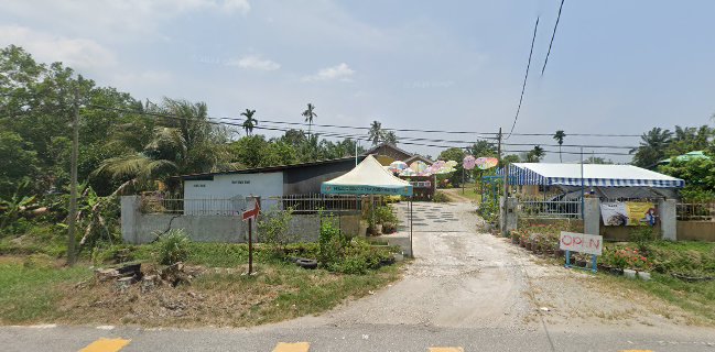 LAKSA CUCOQ FITRI & MEE UDANG KARA,WESTERN FOOD