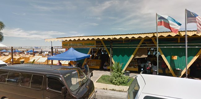 Opinii despre Anjung Kinabalu (AKINA Night Market) în Kota Kinabalu - Gastronomi dan perhotelan