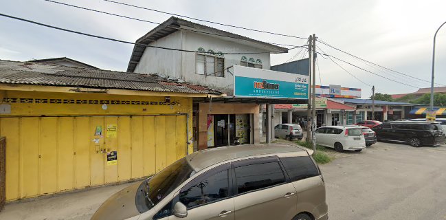 KEDAI KOPI KUNING & AYAM PENYET
