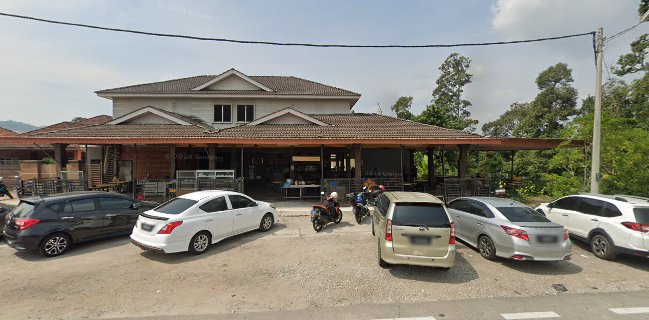 KEDAI MAKAN ABANG MAT