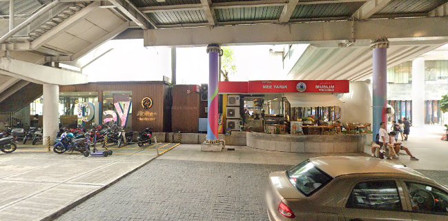 Luretta D.O.P. Italian Deli at Lot 10