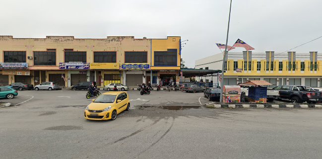 RESTORAN KARI KEPALA IKAN DEEN