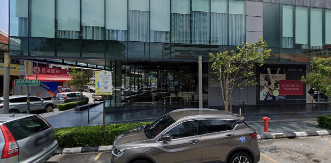 The Warung - Common Ground