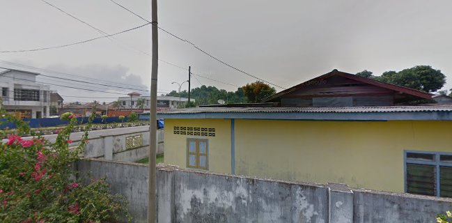 Zanis Seafood And Tomyam