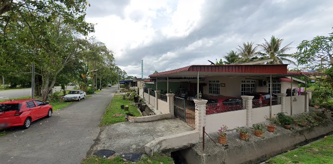BURGER CRISPY JALAN SEKOLAH