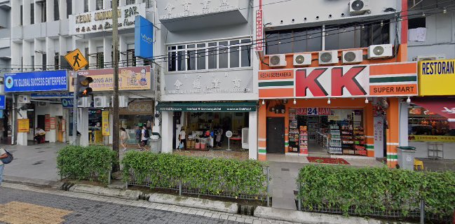 Opinii despre Kam Long Ah Zai Curry Fish Head în Johor Bahru - Gastronomi dan perhotelan