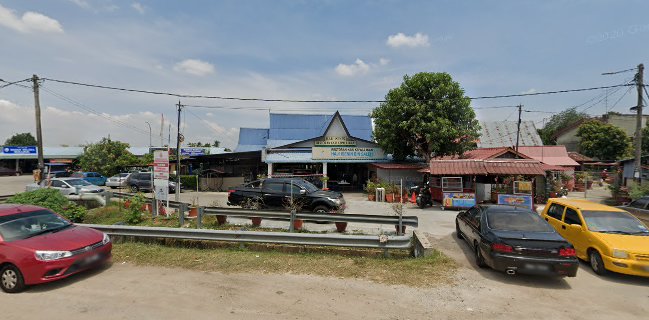 Haji Isenin Restoran Kari Kepala Ikan & Asam Pedas Semabok Melaka