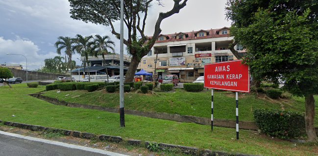 Opinii despre 3rd Mile Market în Kuching - Gastronomi dan perhotelan