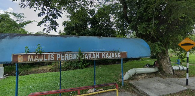 BURGER BUSTOP ABG KAMAL