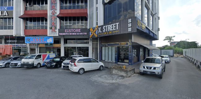 X.Street Cafe & Dine