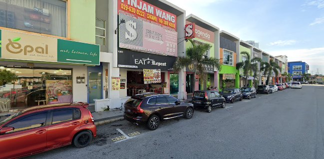 Eat & Repeat Cafe Melaka