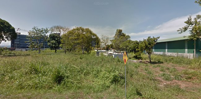 Bite Me! (Burgers & Chicken Sandwich)