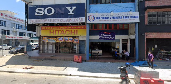 Coffee Clubhouse by Union Motors