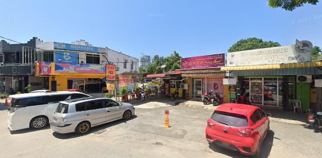 FINA MEE CELUP (SYAFIRA SEAFOOD)